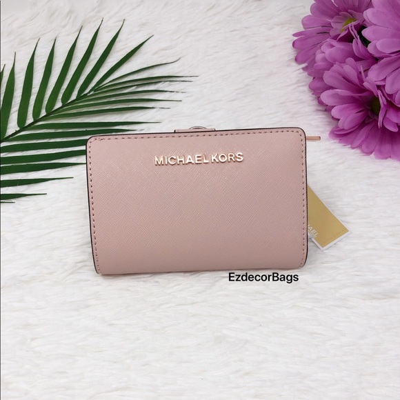 michael kors jet set bifold wallet